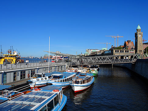 Landungsbrücken - Hamburg (Hamburg)