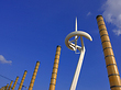 Olympiaturm mit Säulen