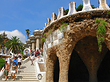 Halle der hundert Säulen im Park Güell Fotos