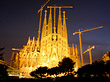 Sagrada Familia bei Nacht Foto 