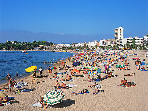 Costa Brava Fotografie Sehenswürdigkeit  Erholung am Strand von Lloret de Mar
