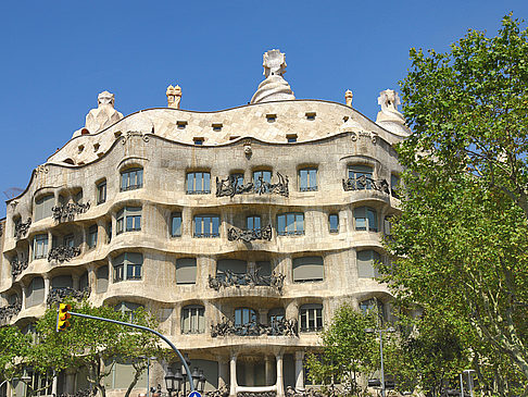 Casa Milà Fotografie Sehenswürdigkeit  